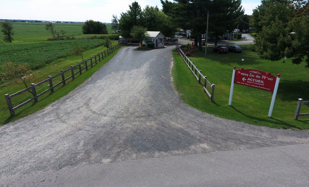 Fiers de vous accueillir depuis 1973 Camping Lac des Plaines