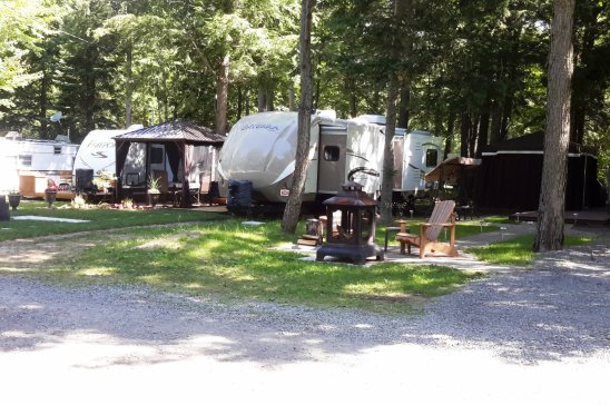 Camping Lac des Plaines