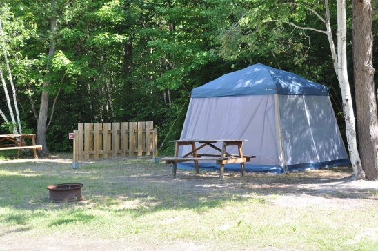 Camping Lac des Plaines